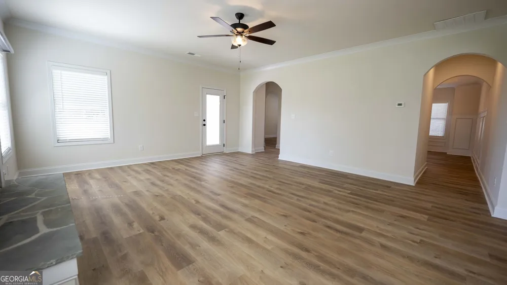 121 Bluecoat TRL Byron, GA 31008