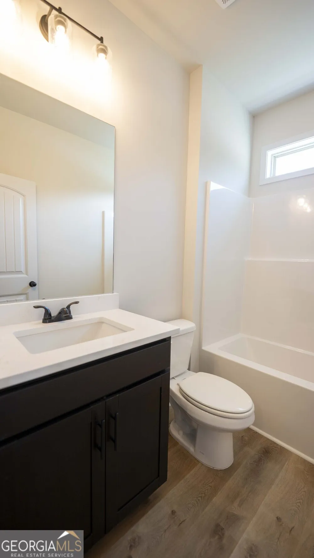 121 Bluecoat TRL Byron, GA 31008