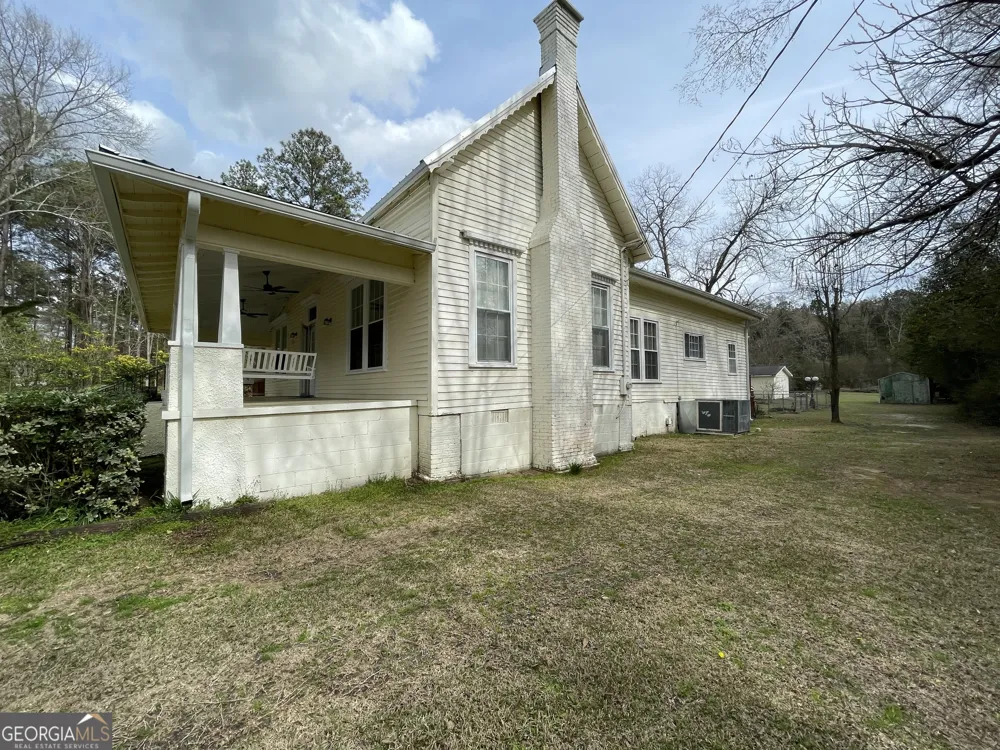 492 Ga Highway 26 E Cochran, GA 31014