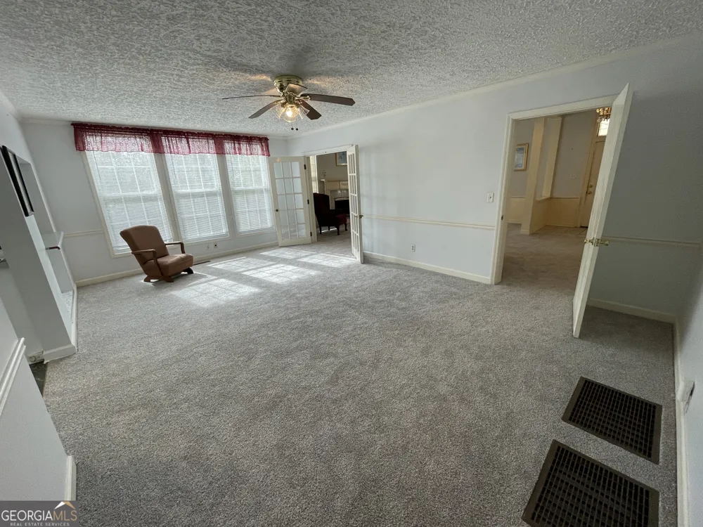 492 Ga Highway 26 E Cochran, GA 31014