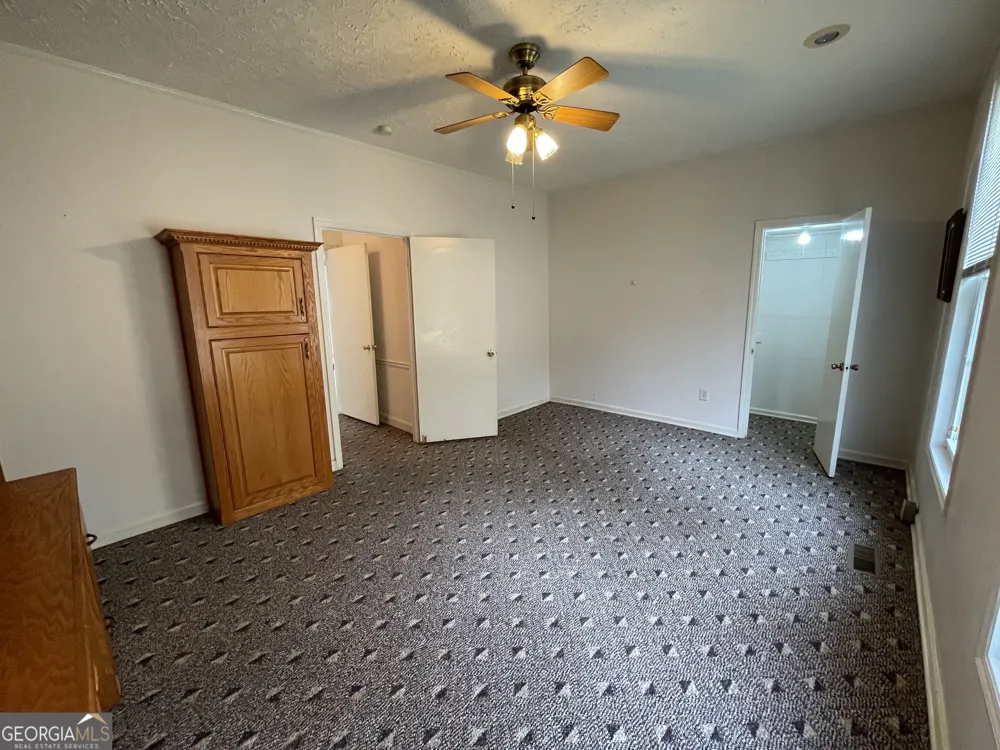 492 Ga Highway 26 E Cochran, GA 31014