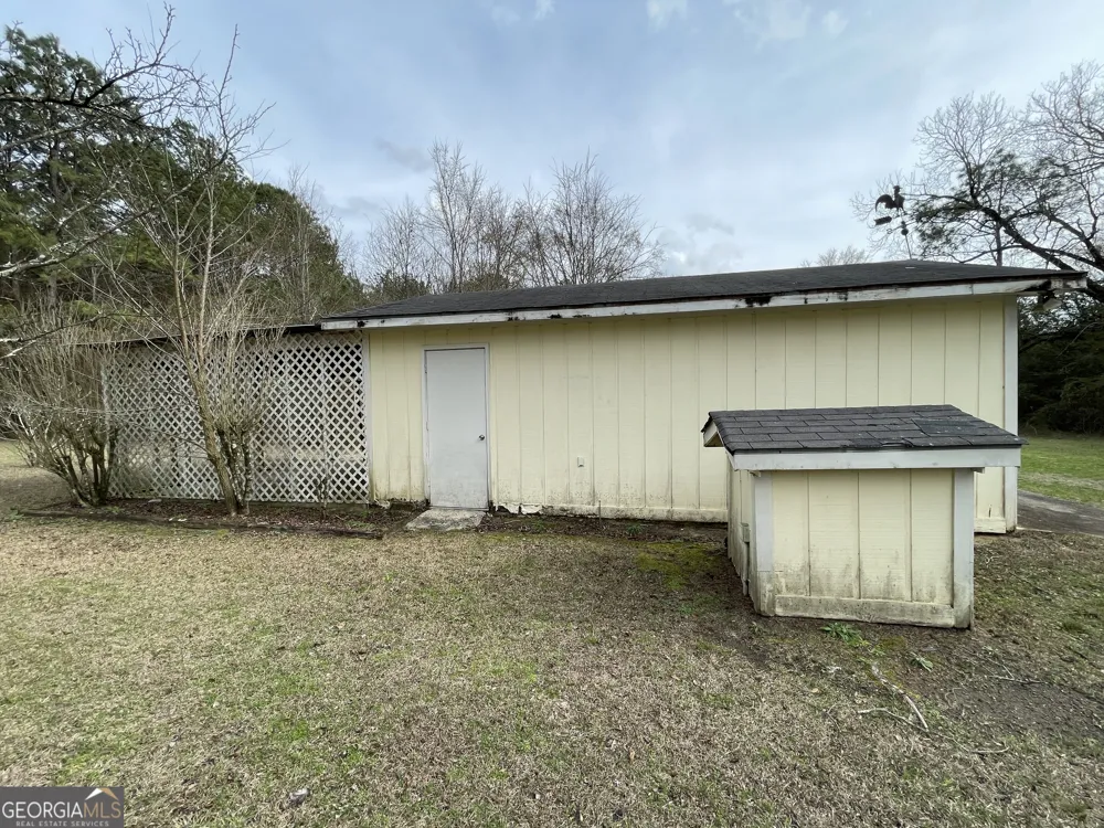 492 Ga Highway 26 E Cochran, GA 31014