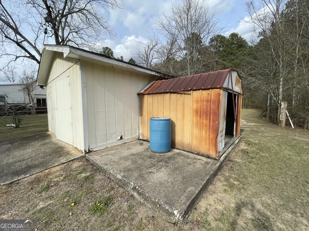 492 Ga Highway 26 E Cochran, GA 31014