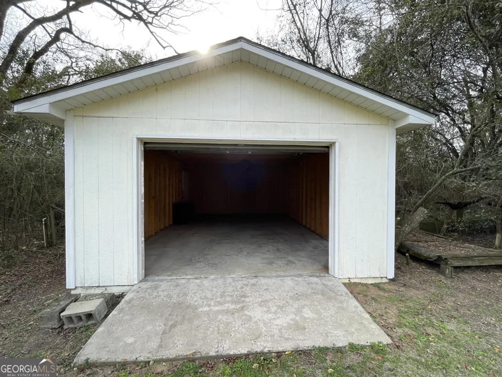 492 Ga Highway 26 E Cochran, GA 31014
