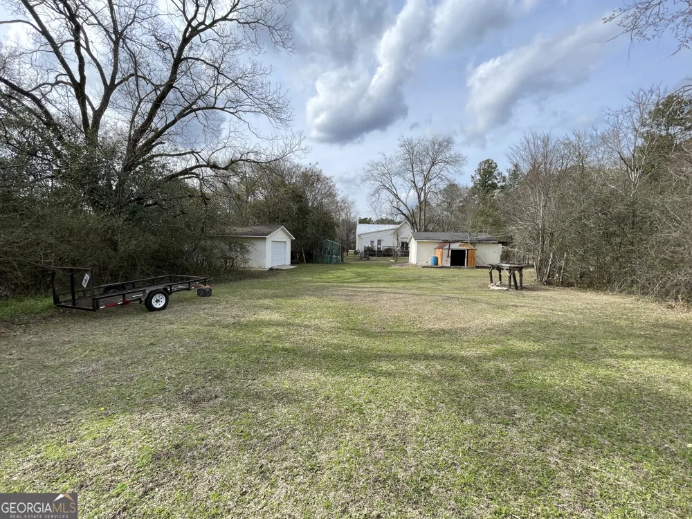492 Ga Highway 26 E Cochran, GA 31014