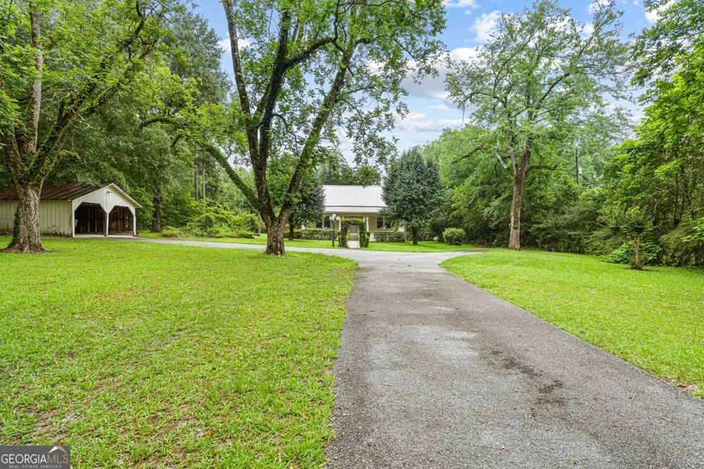 492 Ga Highway 26 E Cochran, GA 31014