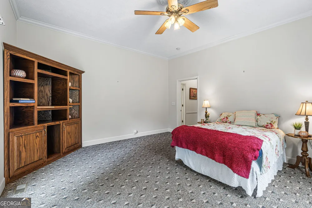 492 Ga Highway 26 E Cochran, GA 31014