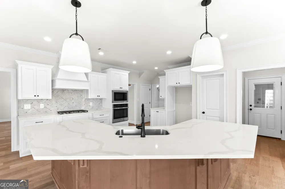 119 Pridgen PASS Perry, GA 31069
