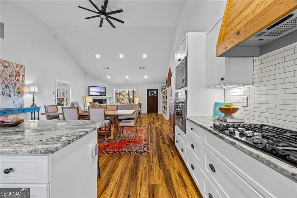 665 N Holcomb DR Martin, GA 30557