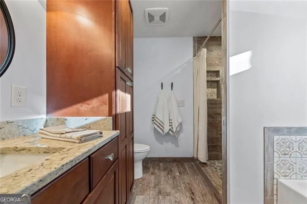 665 N Holcomb DR Martin, GA 30557