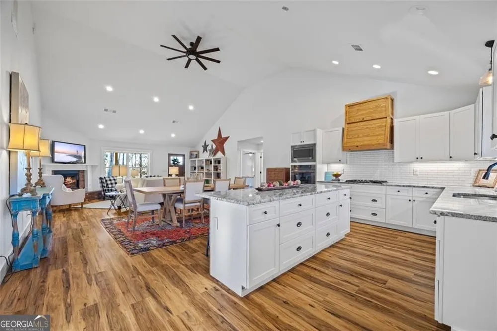 665 N Holcomb DR Martin, GA 30557