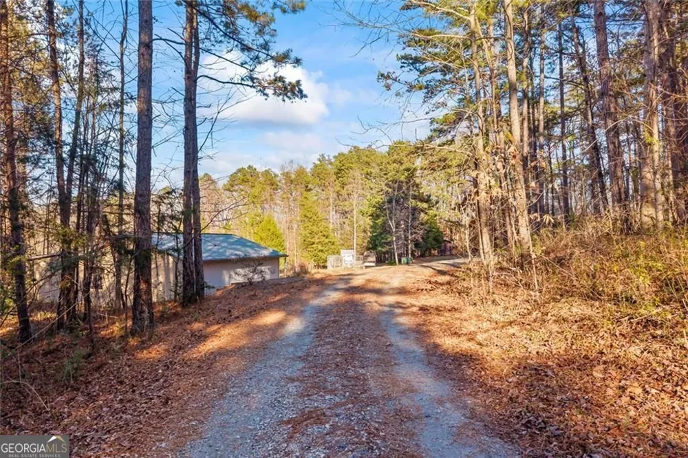 665 N Holcomb DR Martin, GA 30557