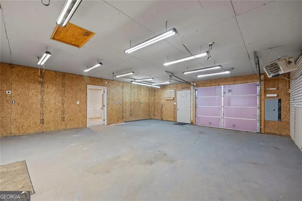 665 N Holcomb DR Martin, GA 30557