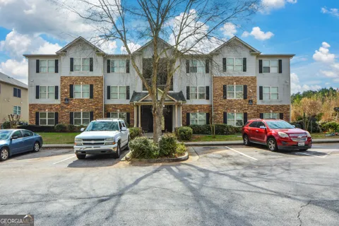 4101 Fairington Club DR