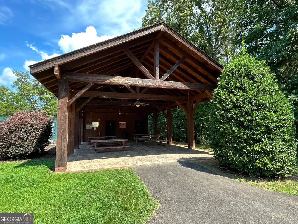 436 Meadow LN Talking Rock, GA 30175