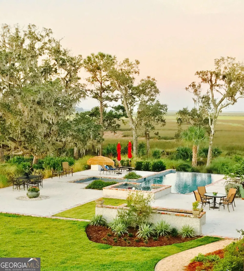 400 Stevens RD St. Simons, GA 31522