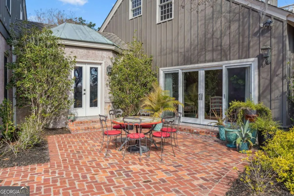 400 Stevens RD St. Simons, GA 31522
