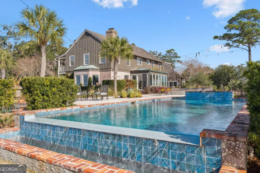400 Stevens RD St. Simons, GA 31522