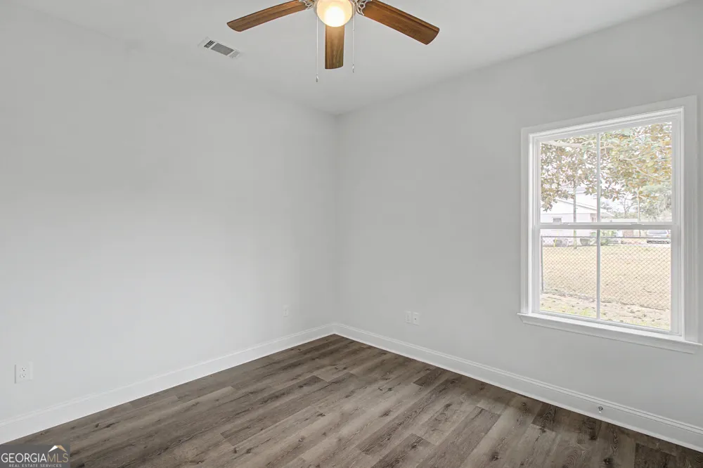 205 Bagley AVE Hinesville, GA 31313