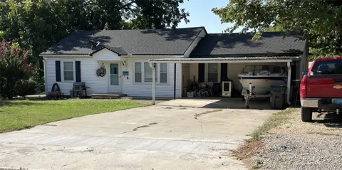 721 E Wynnewood