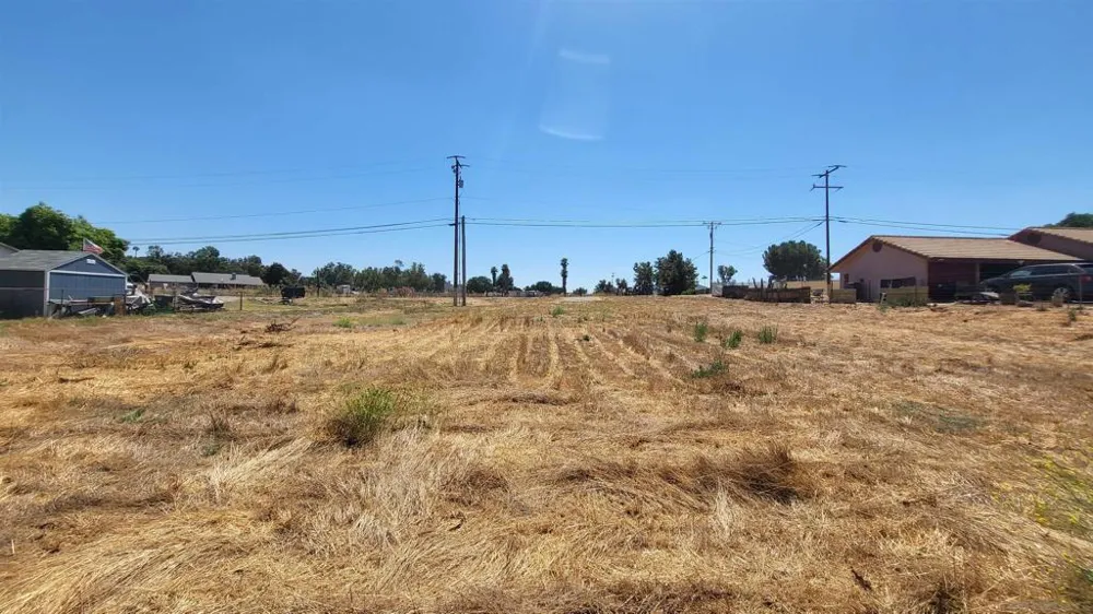 Boundary Ave Ramona, CA 92065