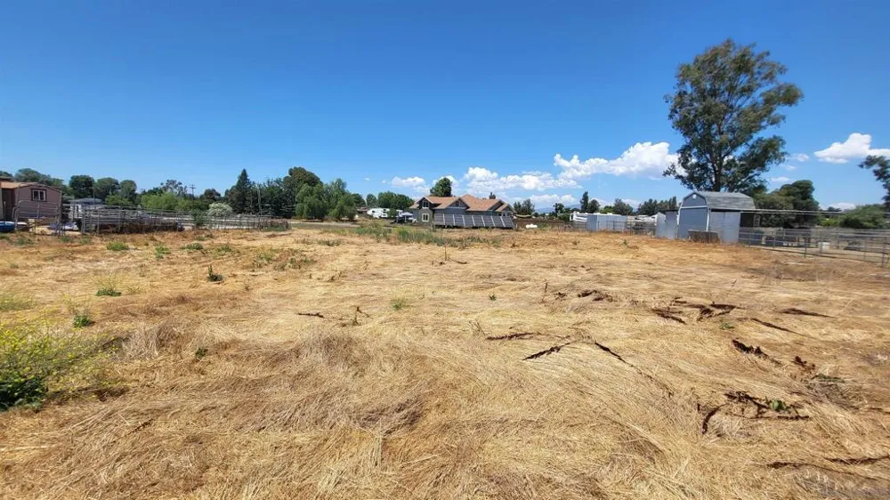 Boundary Ave Ramona, CA 92065
