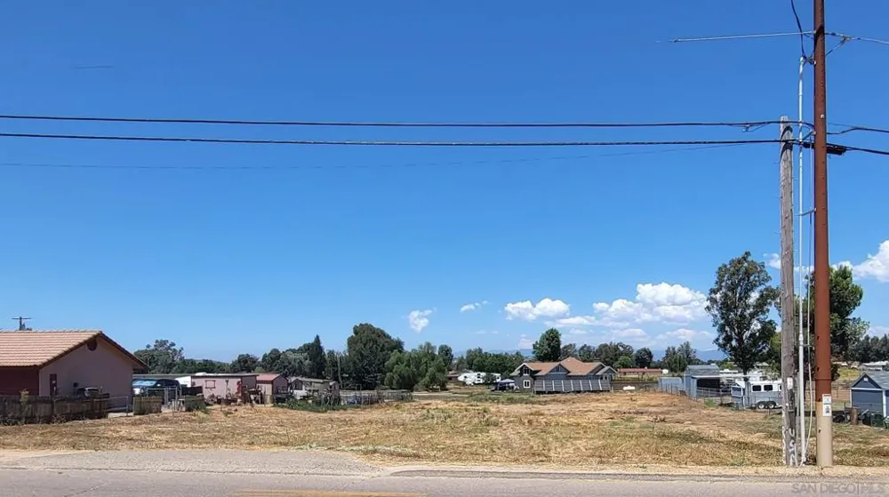 Boundary Ave Ramona, CA 92065