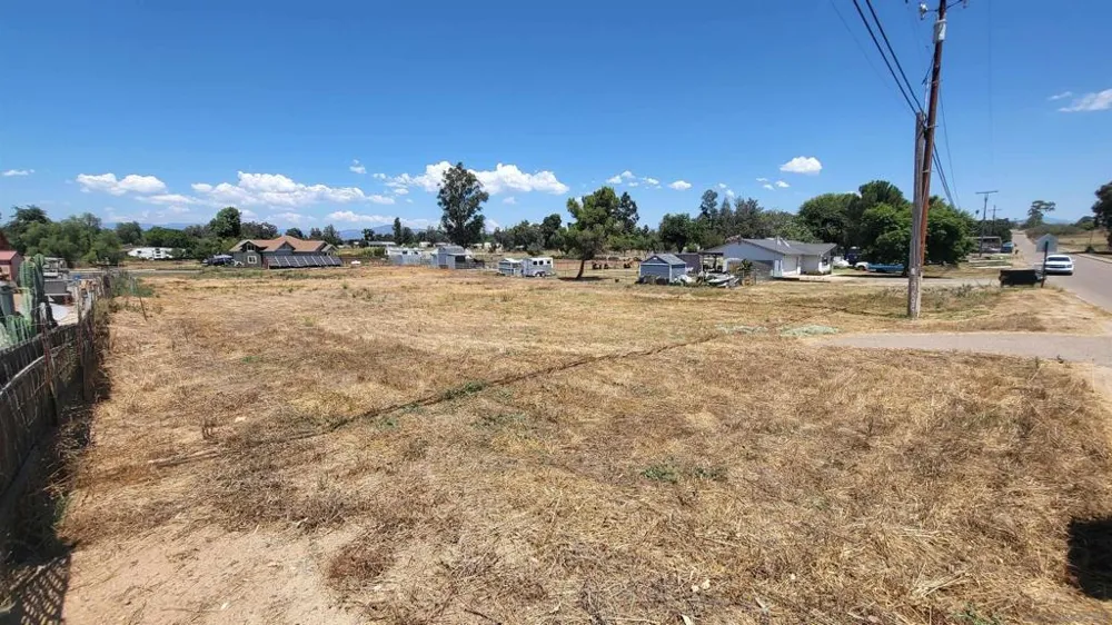 Boundary Ave Ramona, CA 92065