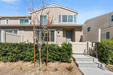 35164 Grove Trail