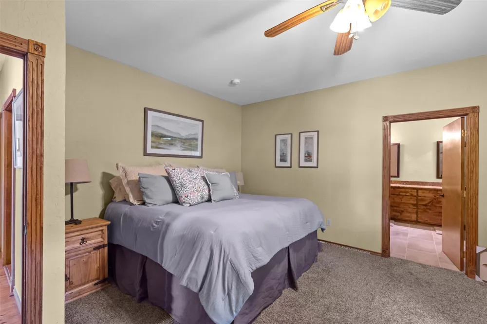 115 Larsen Ln Scroggins, TX 75480
