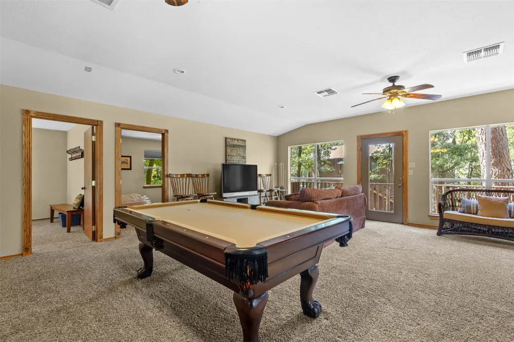 115 Larsen Ln Scroggins, TX 75480