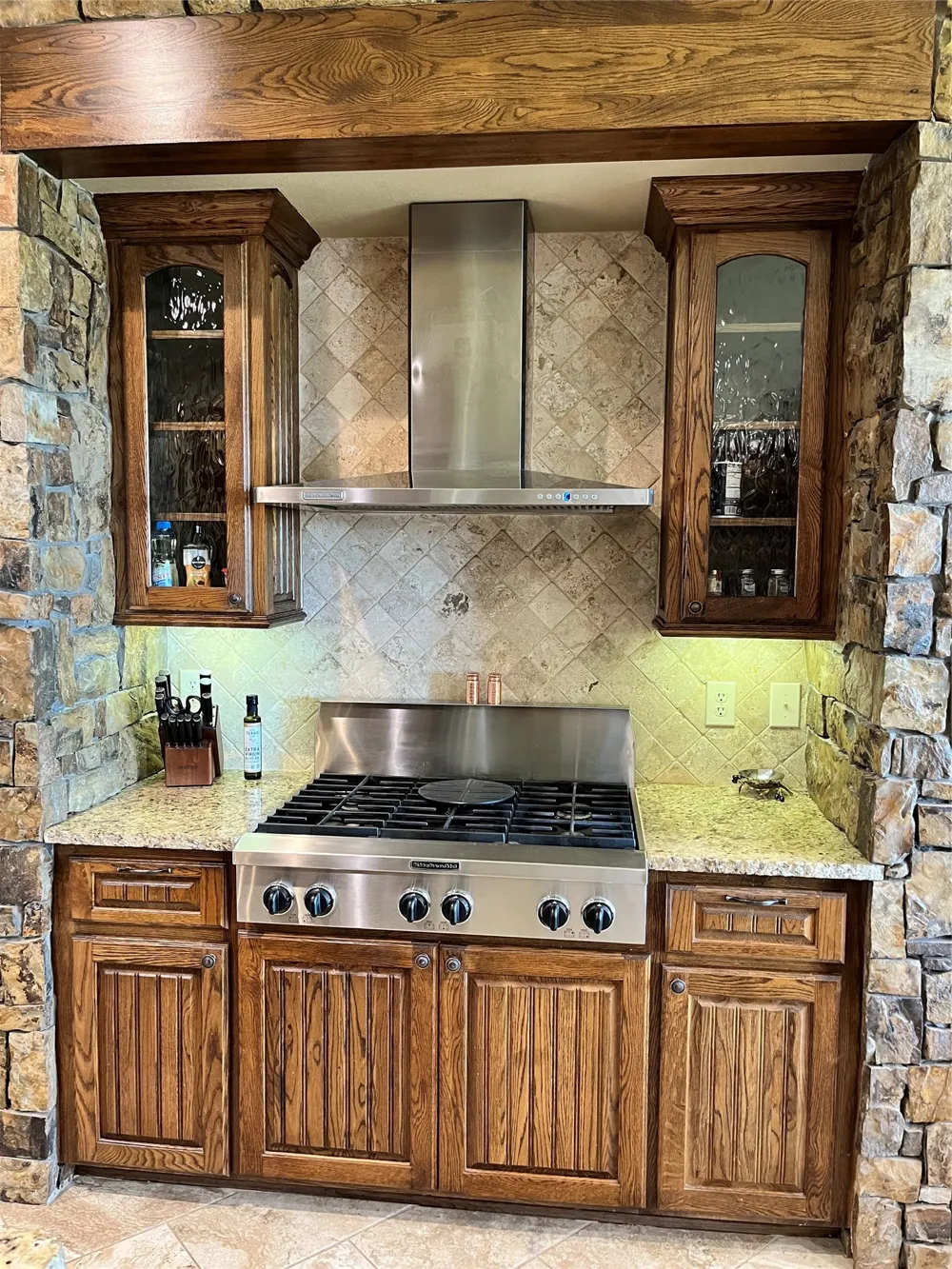 1255 County Road 3400 Emory, TX 75440