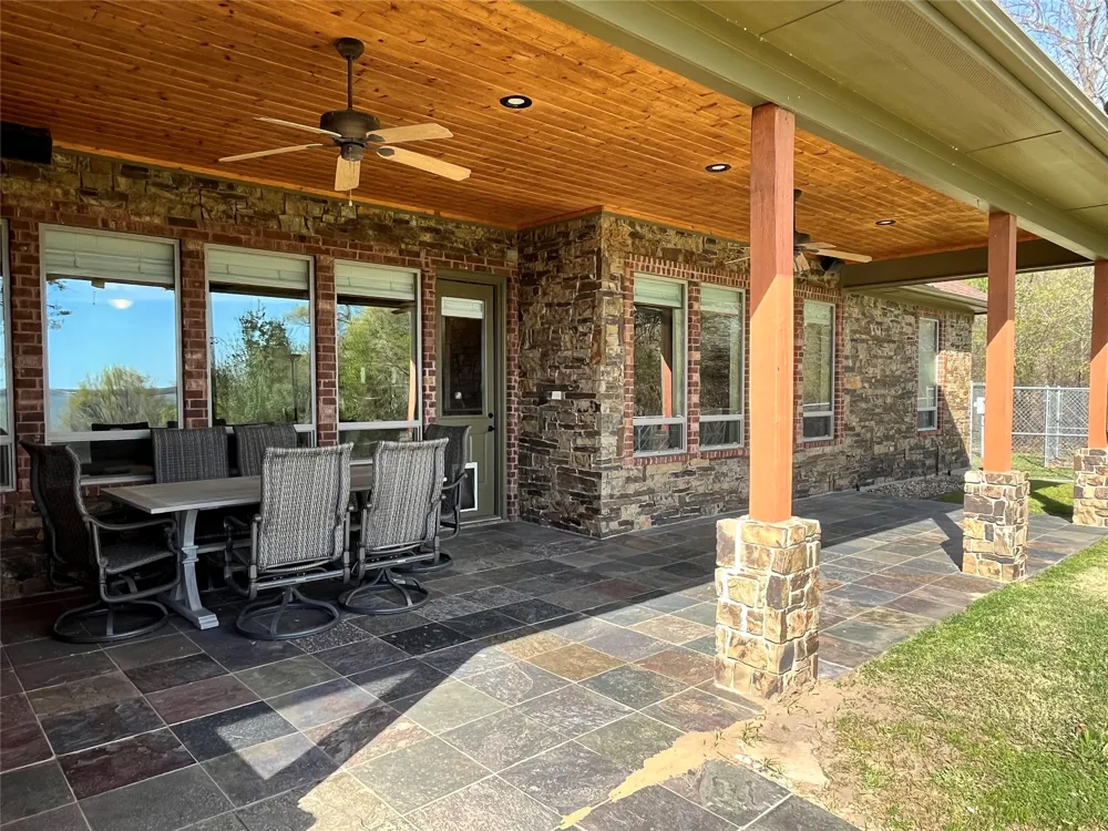 1255 County Road 3400 Emory, TX 75440