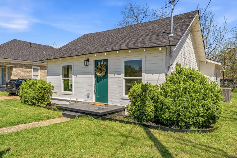 815 Garrison Street Waco, TX 76704