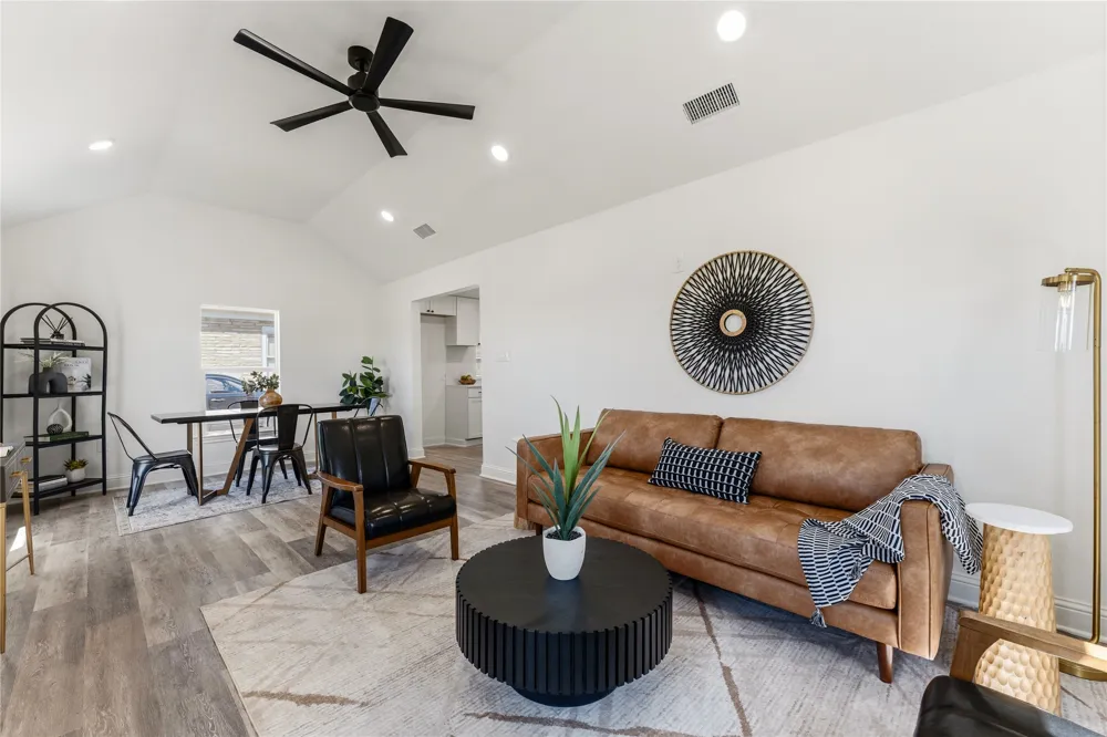 815 Garrison Street Waco, TX 76704