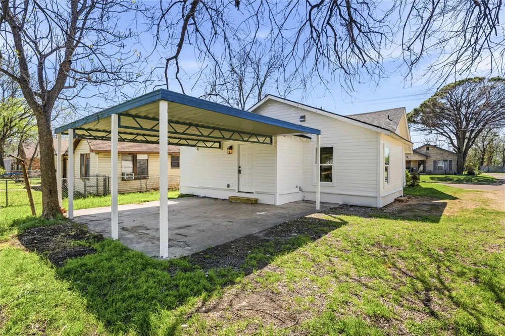815 Garrison Street Waco, TX 76704