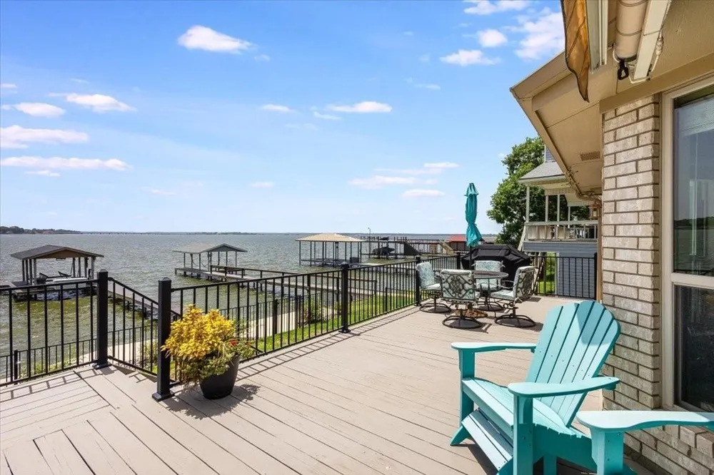 219 Admiral Drive Gun Barrel City, TX 75156