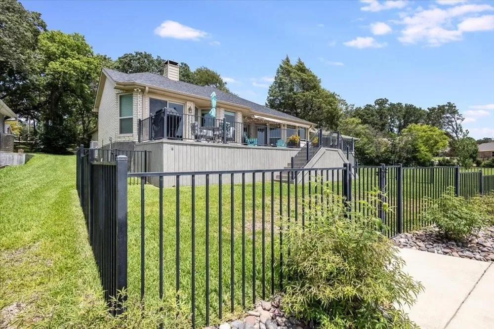 219 Admiral Drive Gun Barrel City, TX 75156