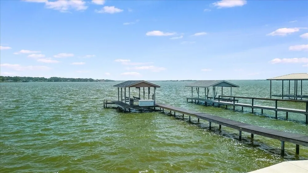 219 Admiral Drive Gun Barrel City, TX 75156