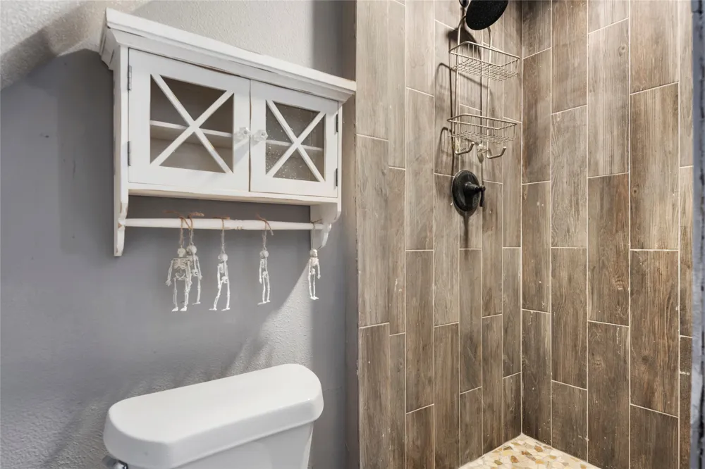 1106 Hcr 1414 Covington, TX 76636