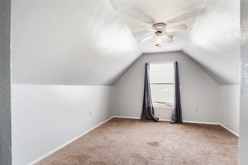 1106 Hcr 1414 Covington, TX 76636