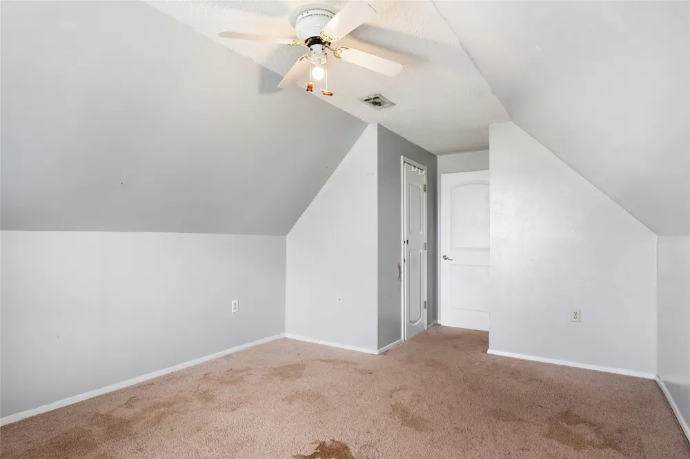 1106 Hcr 1414 Covington, TX 76636