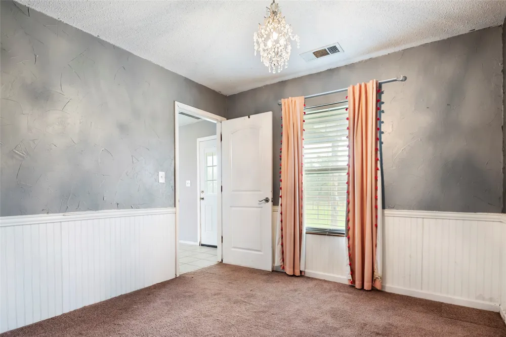 1106 Hcr 1414 Covington, TX 76636
