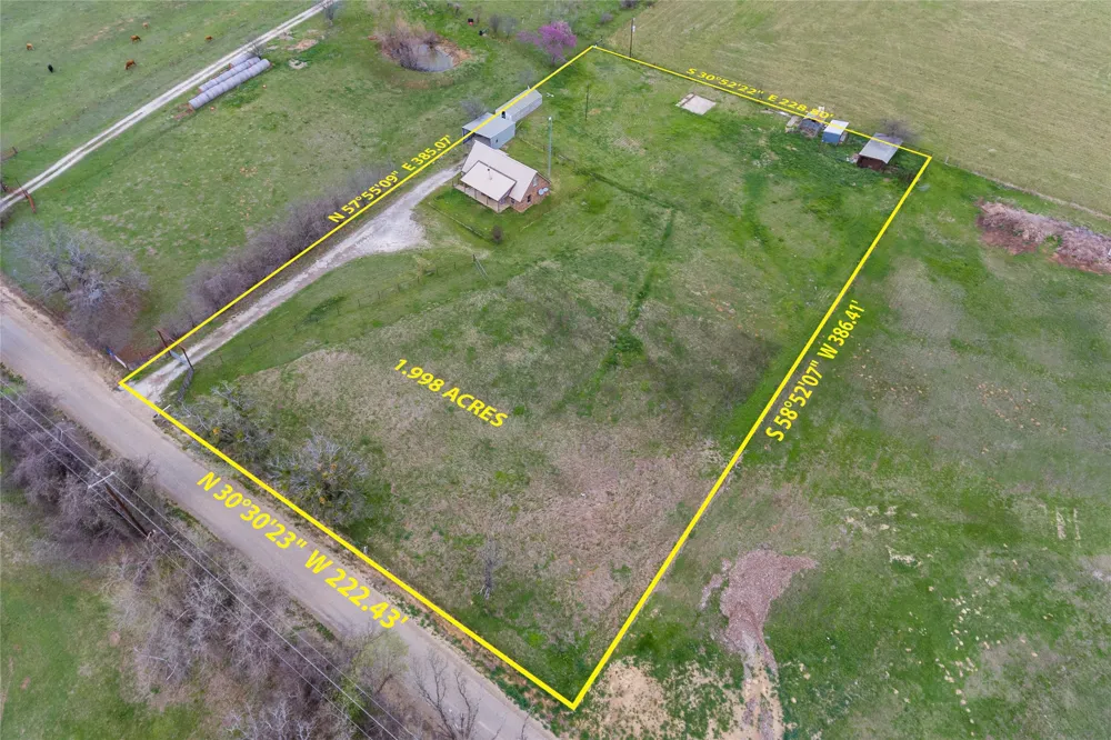 1106 Hcr 1414 Covington, TX 76636