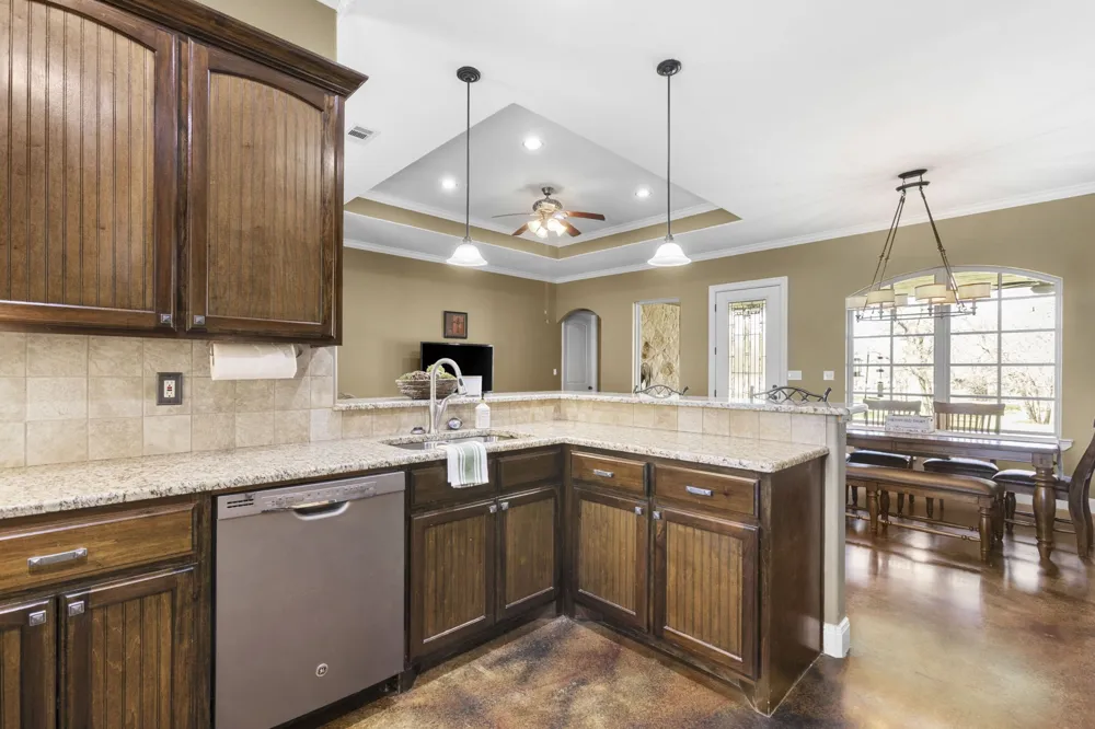 139 Saddlewood Waco, TX 76705