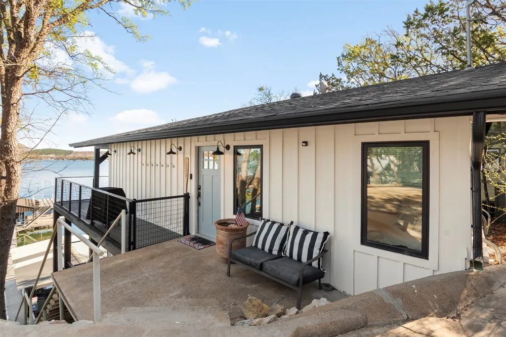 2179 Trail Ridge Rd 2 Graford, TX 76449