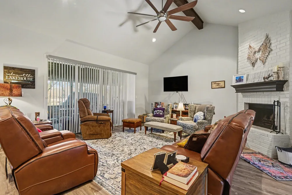 192 Grand Harbor Boulevard Chico, TX 76431