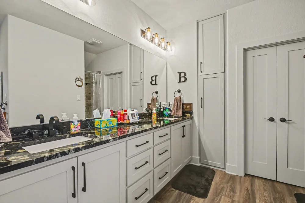 192 Grand Harbor Boulevard Chico, TX 76431
