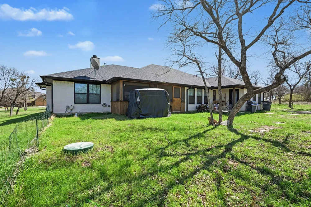 192 Grand Harbor Boulevard Chico, TX 76431