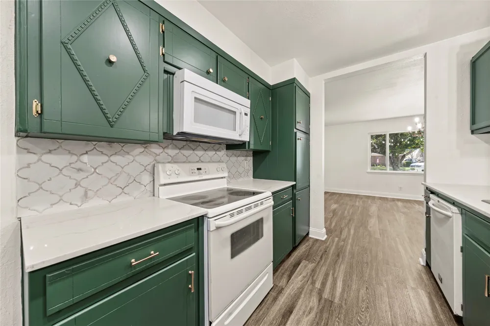 104 E Santa Anna Drive Robinson, TX 76706